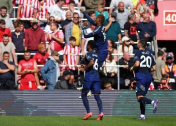 Manchester United Kalahkan Southampton 3-0: Kemenangan Penuh Kelas di Liga Inggris