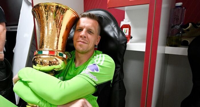 Barcelona Dekati Wojciech Szczesny: Kiper Polandia Tiba untuk Tes Medis