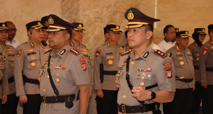 Kapolda Metro Pimpin Sertijab Direktorat Siber, Kombes Roberto Kini Jadi Dirsiber