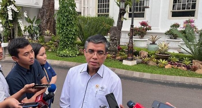 Presiden Prabowo Tetapkan Kenaikan UMP 6,5%, Mendengarkan Masukan dari Berbagai Pihak