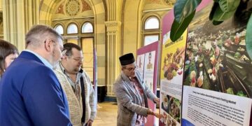 KBRI Kyiv Gelar Pameran Budaya Indonesia di Ukraina, Perkuat Hubungan Bilateral