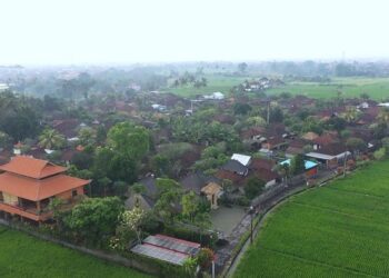 Desa Batuan: Pusat Seni Bali yang Menggeliat dalam Pariwisata dan Lingkungan