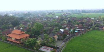 Desa Batuan: Pusat Seni Bali yang Menggeliat dalam Pariwisata dan Lingkungan