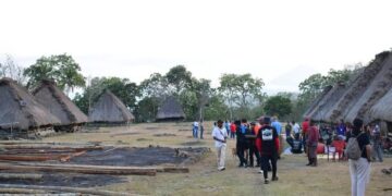 Kampung Adat Kawa: Pesona Budaya dan Alam yang Masih Terjaga di Nagekeo