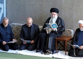 Iran 2025: Tekanan Trump, Perlawanan Perempuan, dan Gejolak Politik