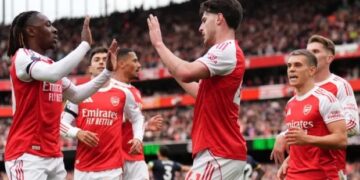 Arsenal Rebut Puncak Klasemen, Manchester City Tembus Lima Besar Premier League