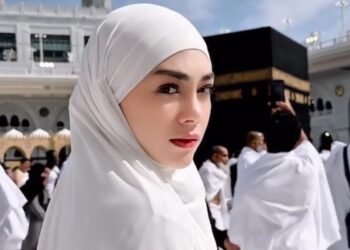 Mantap Dalami Islam, Celine Evangelista: “Perubahan Ini Lahir dari Hati yang Tenang”