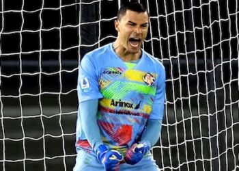 Emil Audero Gemilang, Cremonese Taklukkan Genoa 2–0, Serie A Makin Ketat