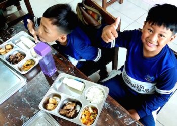Makan Bergizi Gratis: Antara Gizi, Masa Depan Bangsa, dan Kemajuan Teknologi