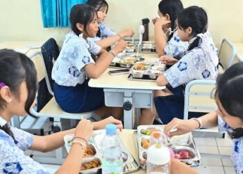 Makan Bergizi Gratis: Kebijakan Baru untuk Gizi Aman dan Generasi Sehat
