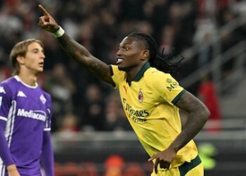 Leao Bersinar, AC Milan Balikkan Keadaan dan Tumbangkan Fiorentina di San Siro