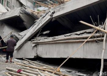 Musala Ponpes Al Khoziny Sidoarjo Ambruk, 3 Santri Tewas Tertimbun Reruntuhan