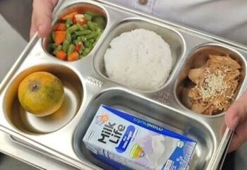 Dari Gelas Susu ke Senyum Peternak: MBG Bikin Ekonomi Desa Mengalir