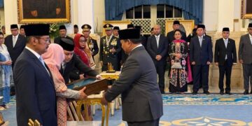 Pak Harto dan Gus Dur Dianugerahi Pahlawan Nasional Bersama 8 Tokoh Besar Lainnya