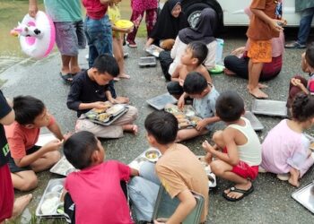 MBG Hadir, Anak-Anak Korban Banjir dan Longsor di Aceh Ceria