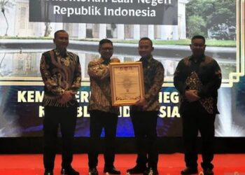 BNPT Serahkan Sertifikat Perlindungan Objek Vital Strategis