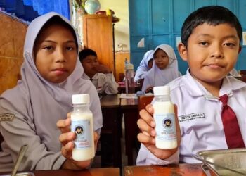 MBG Butuh Pasokan Besar, DPR Dorong Produksi Susu Dalam Negeri Dipercepat