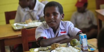 MBG Dorong Anak-Anak Papua Lebih Rajin Sekolah, Guru Nilai Konsentrasi Belajar Meningkat
