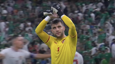 Maarten Paes ke Ajax? Kembali ke Belanda, Peluang Jadi Kiper Utama Terbuka