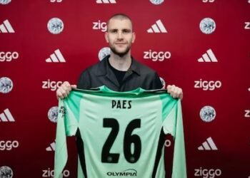Resmi Gabung Ajax, Maarten Paes Menyeberang ke Panggung Elite Eropa