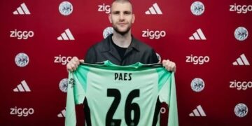 Resmi Gabung Ajax, Maarten Paes Menyeberang ke Panggung Elite Eropa