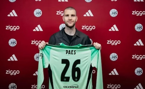 Resmi Gabung Ajax, Maarten Paes Menyeberang ke Panggung Elite Eropa