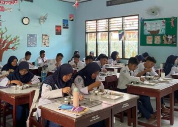 MBG di MTsN 1 Balikpapan Dimulai, Tingkatkan Kesehatan dan Konsentrasi Belajar