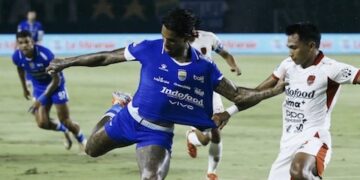 Main 10 Orang, Persib Menang Dramatis 3-2 atas Bali United