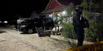 Densus 88 Tangkap 8 Terduga Jaringan ISIS di Sulteng