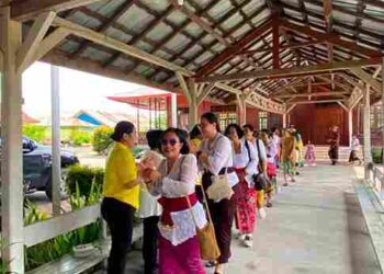 Jelang Waisak, Umat Nasrani dan Hindu di Nabire Kunjungi Vihara