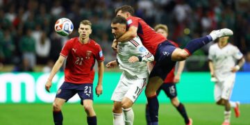 Bantai Ceko 3-0, Meksiko Digdaya, Ceko Gigit Jari
