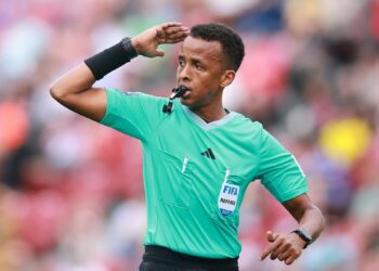 Wasit Terbaik Afrika Dipulangkan dari AS, FIFA Hormati Proses Pemerintah