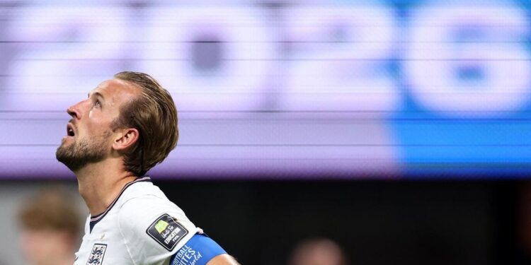 Kane Akui Inggris Terlalu Bertahan, Kekalahan Dramatis dari Argentina Terasa Menyesakkan