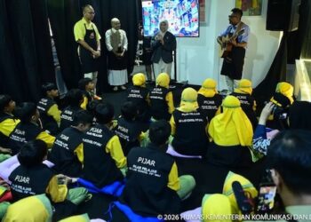 Lindungi Anak di Internet, Menkomdigi Minta Platform Perkuat Moderasi Konten