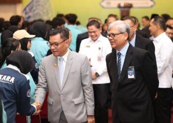 Gubernur Lemhannas Minta Mahasiswa UNS Kritis Hadapi Ledakan Informasi dan AI