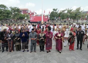 Dari Sumenep, Busana Adat Jadi Pesan Persatuan di Tengah Keberagaman