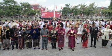 Dari Sumenep, Busana Adat Jadi Pesan Persatuan di Tengah Keberagaman
