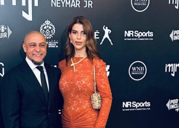 Roberto Carlos Bantah Jadi Mualaf, Ungkap Pernikahan Digelar dengan Dua Ritus