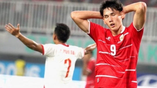 DIpermak Vietnam 0-3, Herdman Akui Timnas Indonesia Tampil Jelek