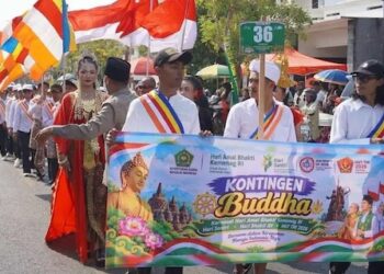 Karnaval Hari Santri di Jepara: Saat Perbedaan Iman Jadi Pawai Kebersamaan